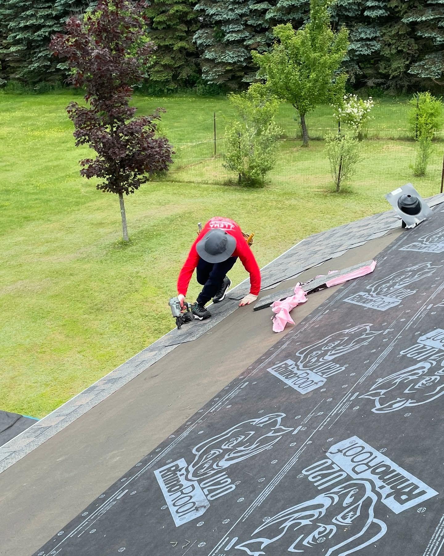Rail Roofing Group roofer